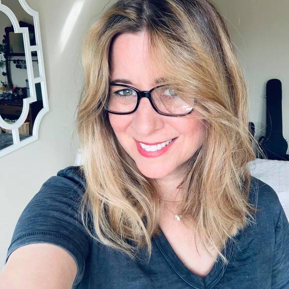 angiedodson256